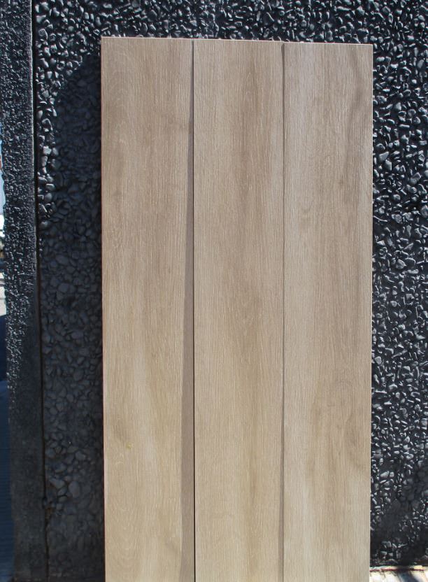 Porcelanico Rectificado Antideslizante Kootenai Haya 20x120