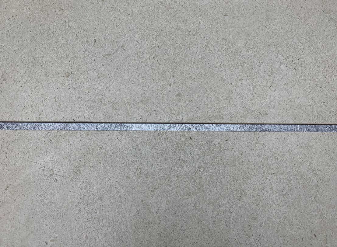 LISTELO ALUMINIO 10X10 PLATA RAYADA