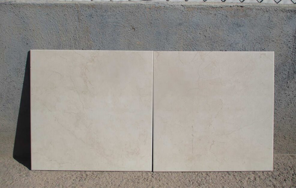 Gres Hills Ivory Mate 45x45