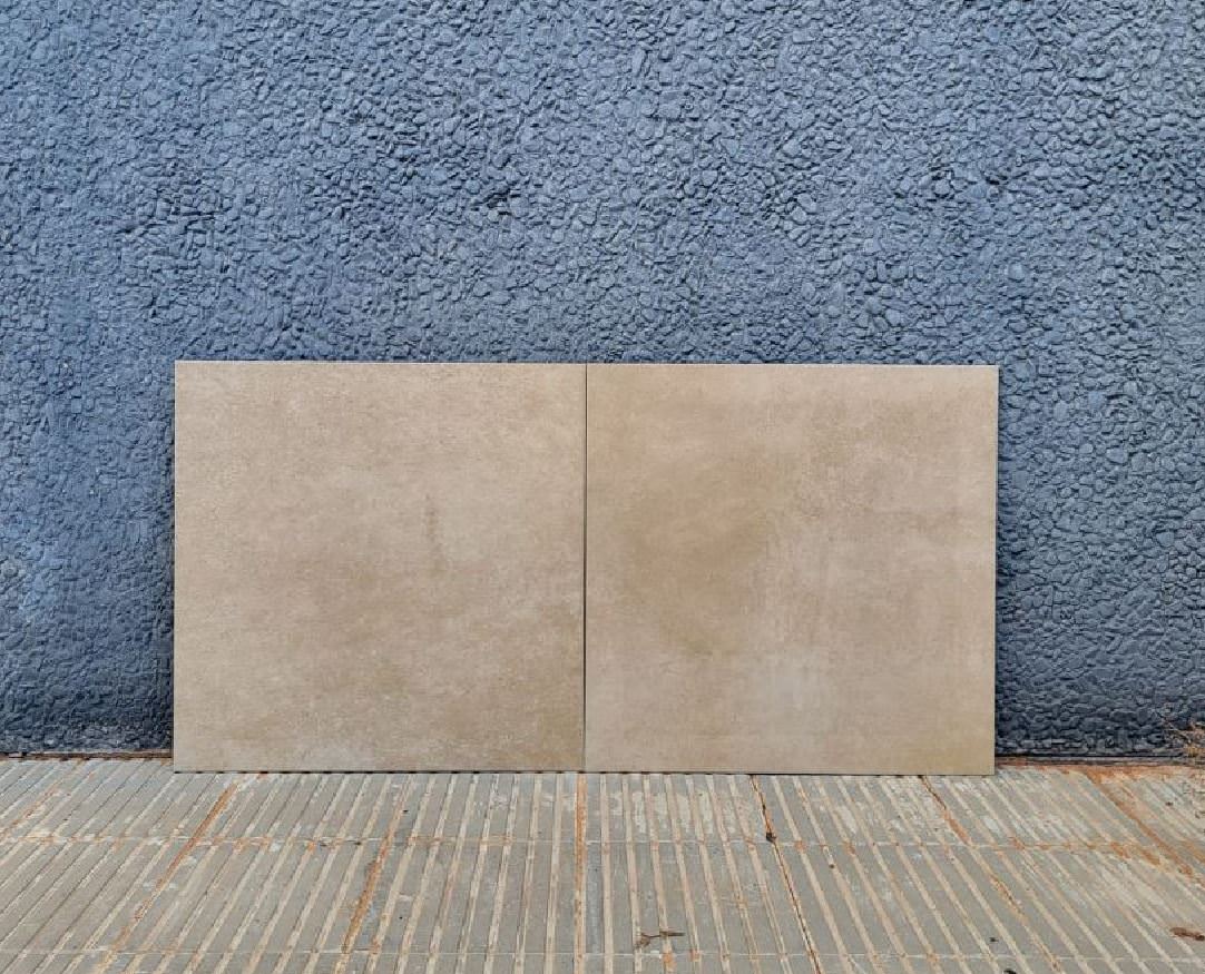 Porcelánico Plock Beige Antideslizante 60,8x60,8