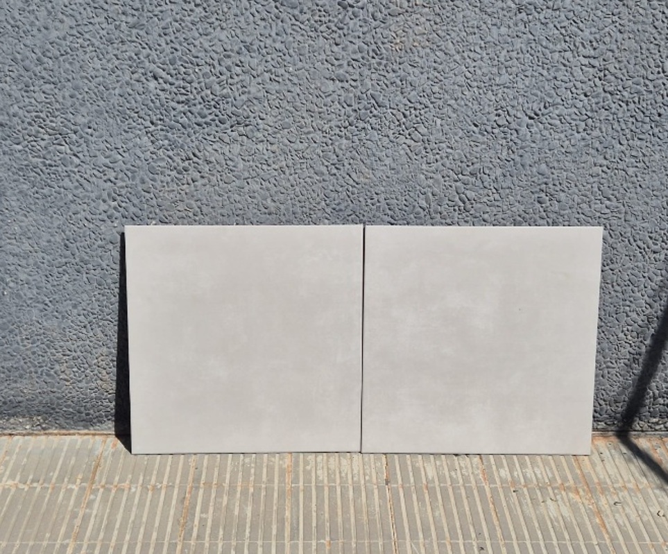 Porcelánico Antideslizante Oyster White 60,8x60,8 ( Oferta )